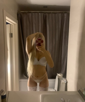 Алина